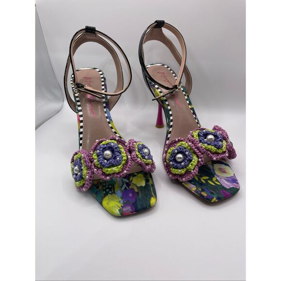 Betsey Johnson Ainsleyy Bright Multi Woman’s Heels 8.5 - Picture 9 of 9